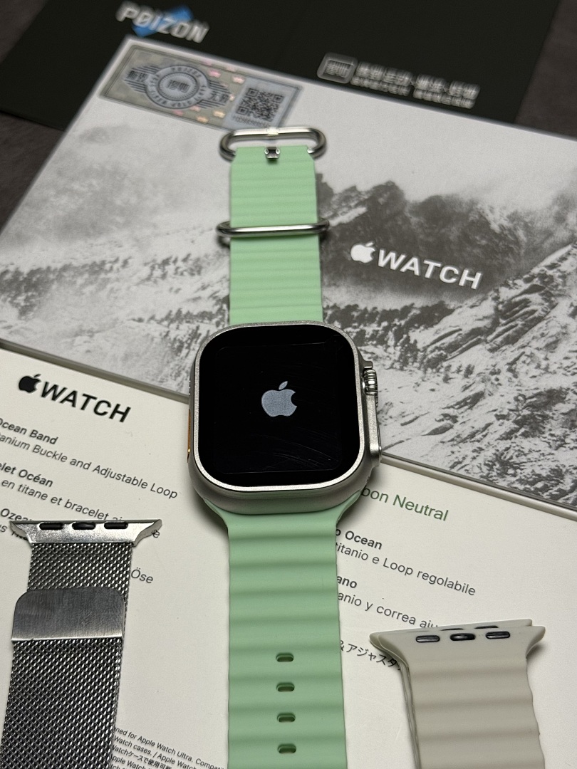 Smartwatch with Cellular SIM Card Version