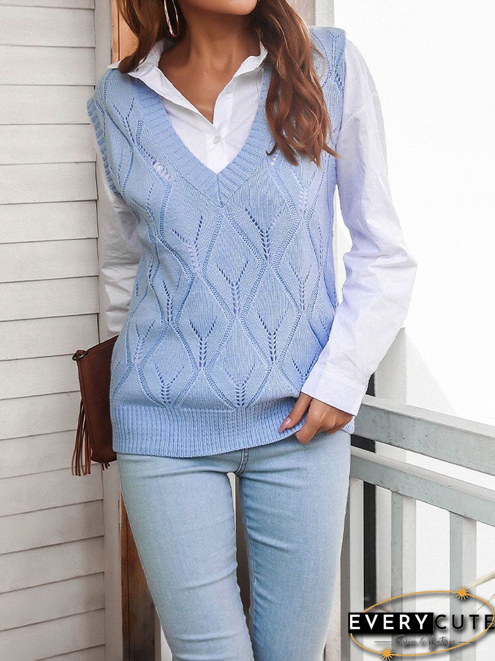 Argyle Pattern Knitted Sleeveless V-neck Hollow Solid Sweater