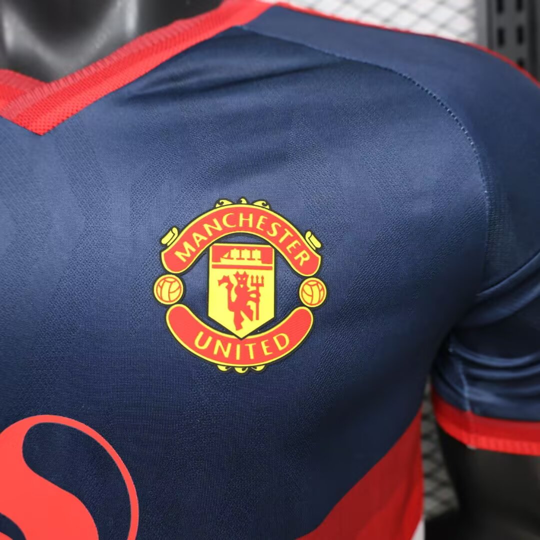 26/27 Manchester United Special Edition Player Version Men's Football T-Shirt Thai Quality