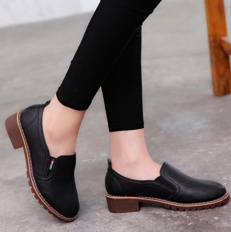Comemore 2022 Spring Autumn Fashion Women Flat Shoes Moccassin Loafers Slip on Sneaker Woman Soft Leather Female Low Heel White