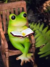 Handmade Resin Crafts Creative Frog Rocking Chair Ornaments Garden Balcony Landscaping Desk Table Decoration