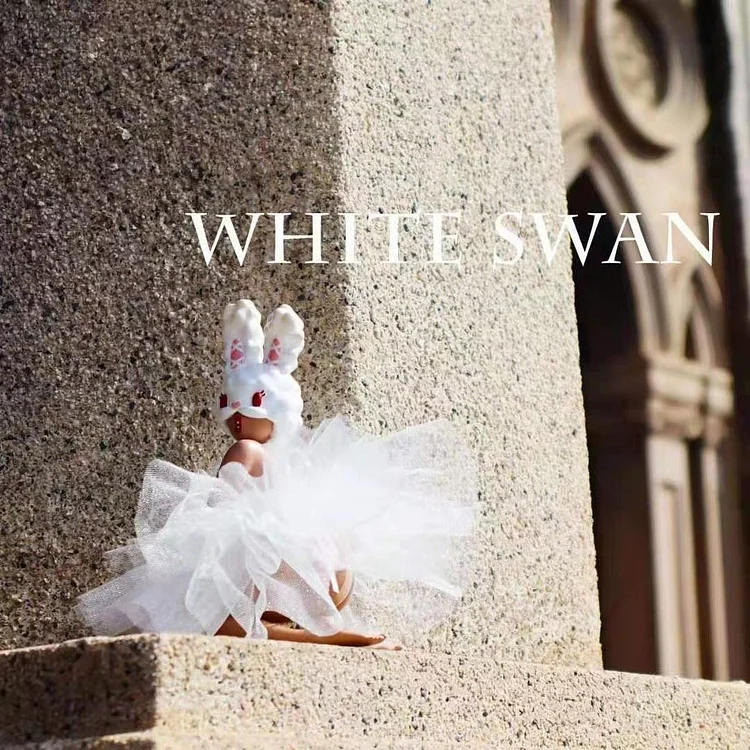 Black & White swan Bunny Girl - Original Design Resin Statue - WOW Studio [Pre-Order]-shopify