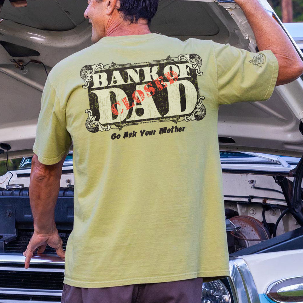  Vibrant Blue T-Shirt with Intricate Tribal Design for Casual Wear