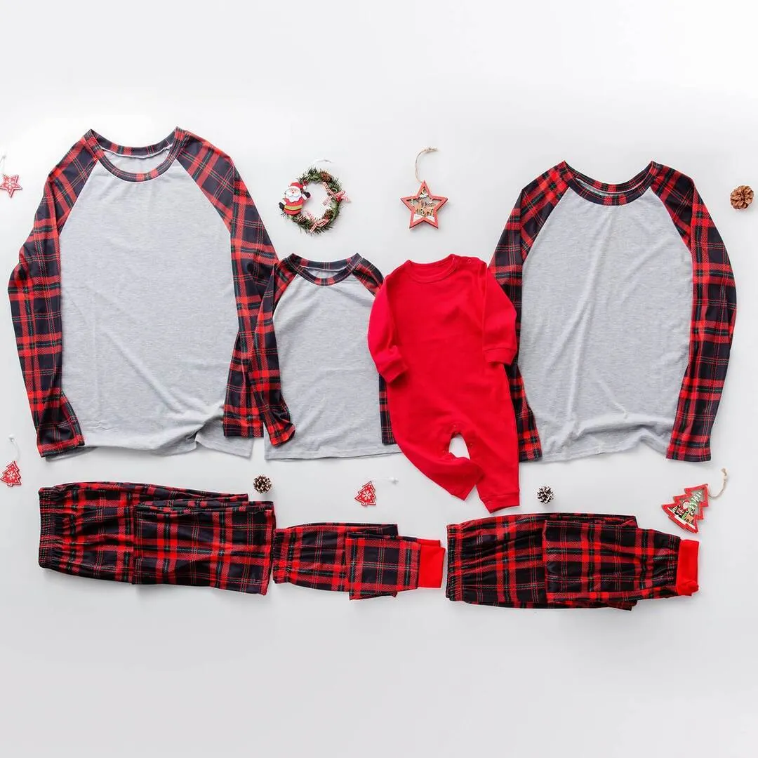 Merry Christmas Red&Black Plaid Pattern Raglan Sleeve Grey Top With Pants Matching Pajamas