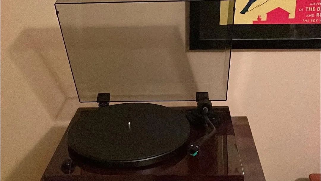 Fluance RT81 Turntable Record Player