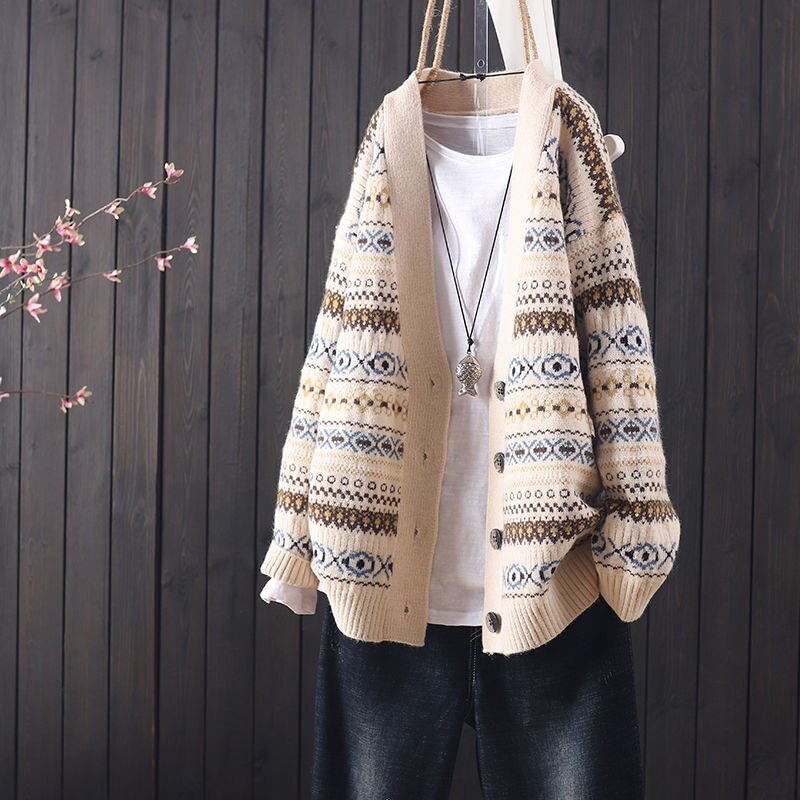 2021 spring and autumn fashion new products all-match loose V-neck long-sleeved knitted cardigan women's casual sweater