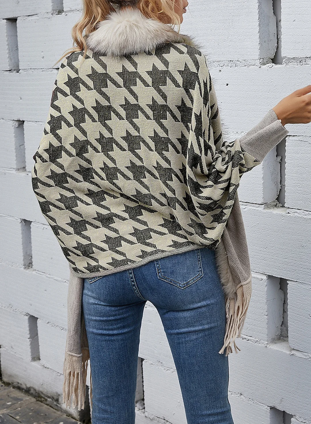 Women's Shirt Shrugs Tassel Crochet Long Sleeve Ponchos Capes