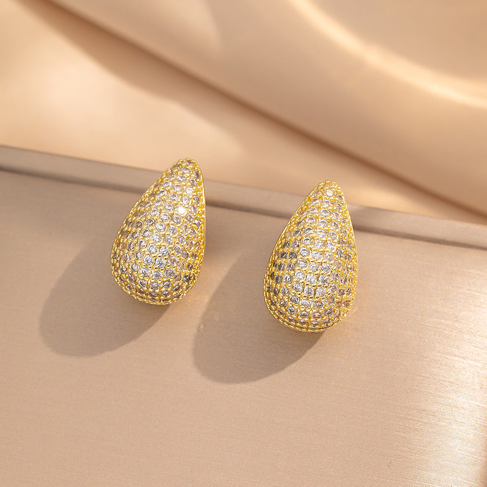 2 Pieces Moderate Luxury Flower Copper Diamond Inlay Stud Earrings