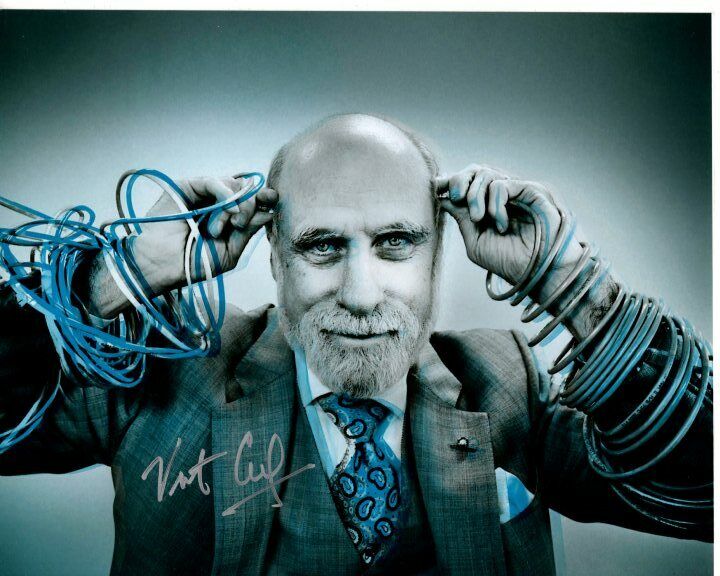 VINT CERF signed autographed 8x10 Photo Poster painting FATHER OF THE INTERNET