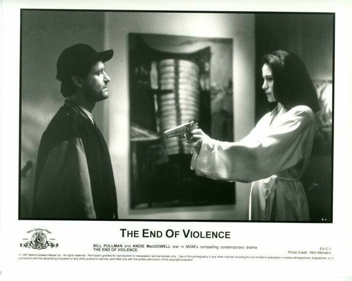 Bill Pullman Andie MacDowell The End of Violence Original Press 8X10 Photo Poster painting