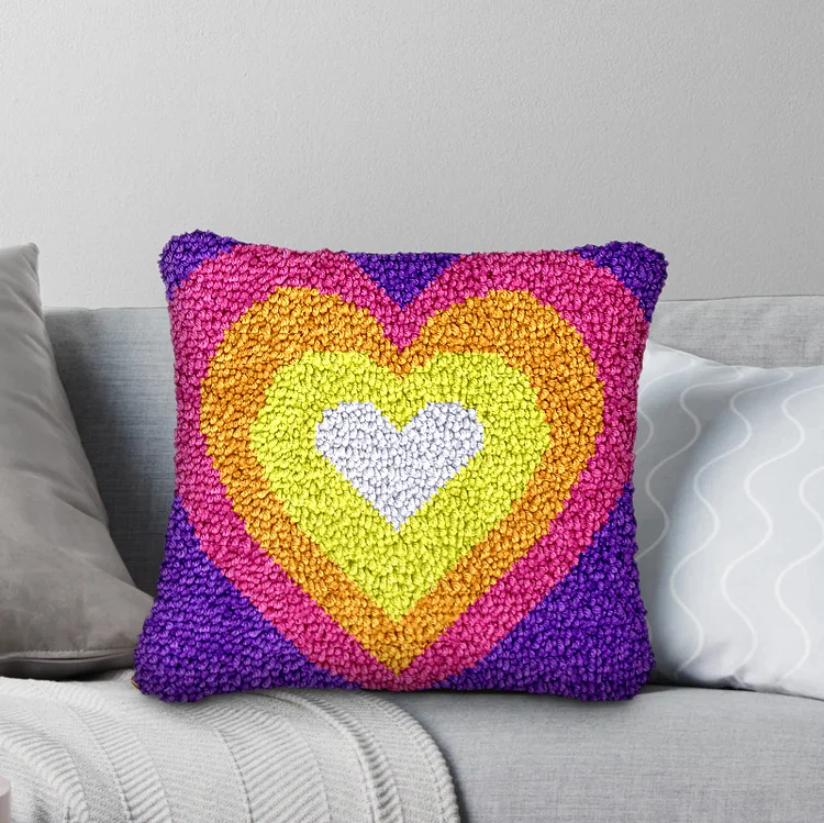 Overlapping Love Latch Hook Pillow Kit for Adult, Beginner and Kid veirousa