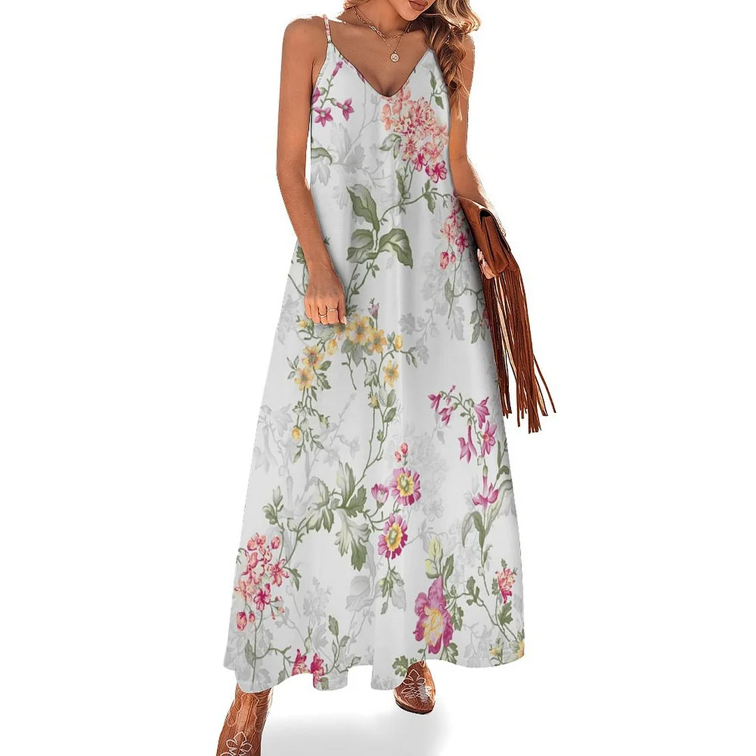 Style & Comfort for Mature Women Plus Size Printed Sling Casual Women Maxi Dress in Pattern Floral, Red, Green