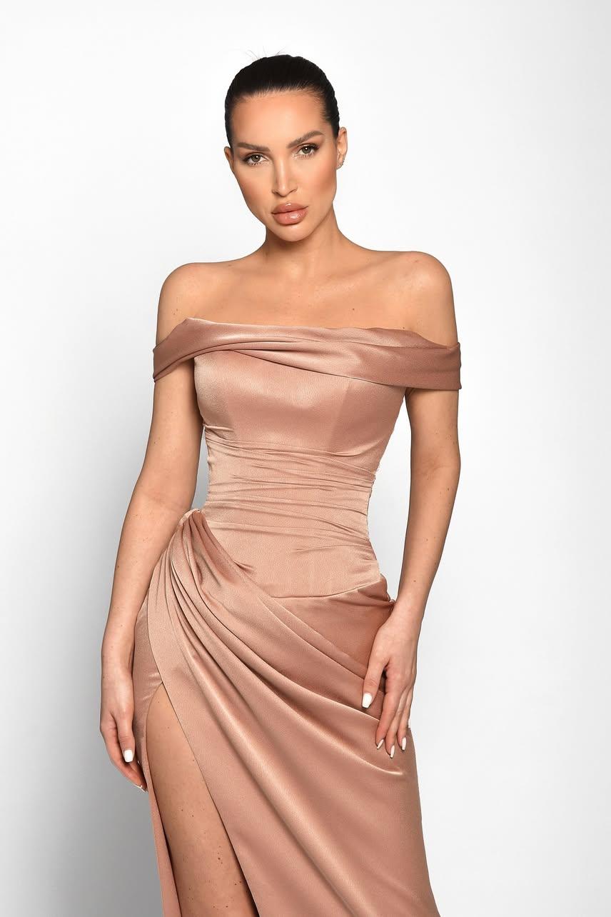 Lussooy Luxury Strapless Vintage Mauve Satin Off the Shoulder Pleated Prom Dress with Split 
