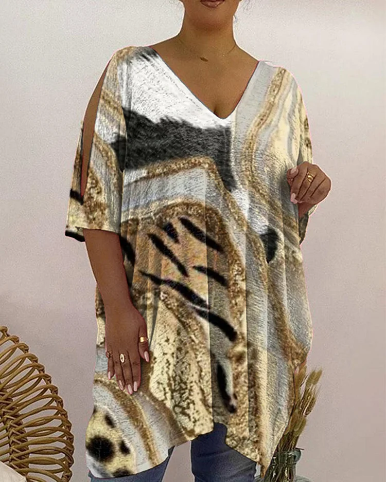V-Neck Loose Casual Print T-Shirt