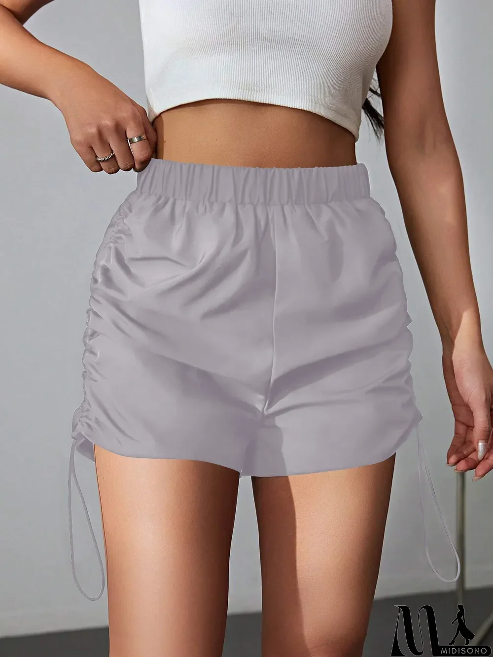 MidiSono - Solid Draw Pleated Sport Short