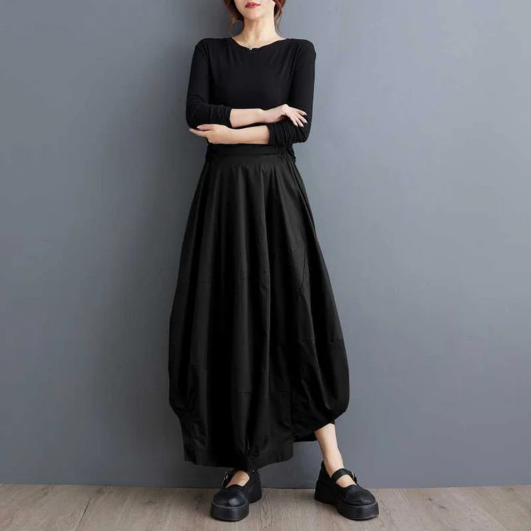 Loose Irregular Spliced Skirt