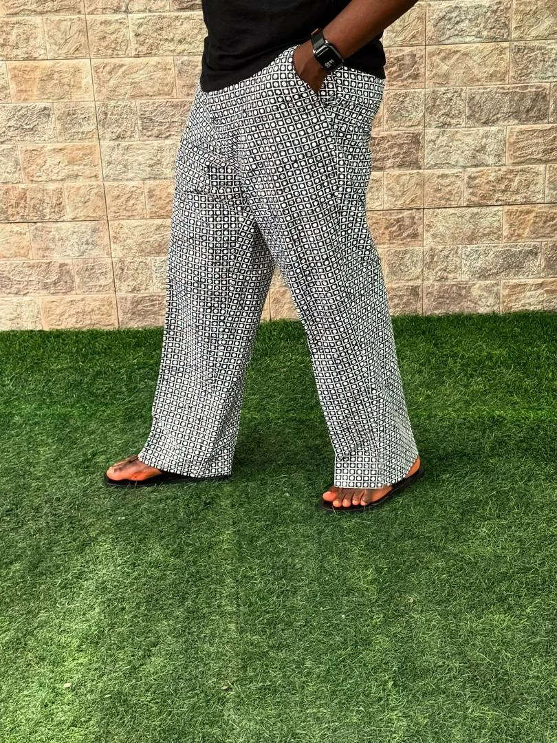  Stylish Wide-Leg Patterned Trousers for Casual Elegance-inspireuse