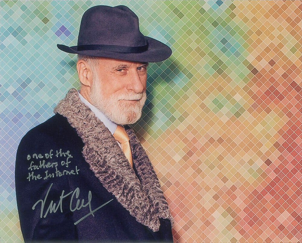 VINT CERF Signed Photo Poster paintinggraph - 'Father Of The Internet' / Pioneer - preprint