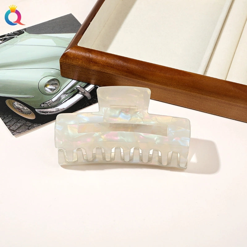 Women’s Minimalist Classic Style Solid Color PVC Hair Claws