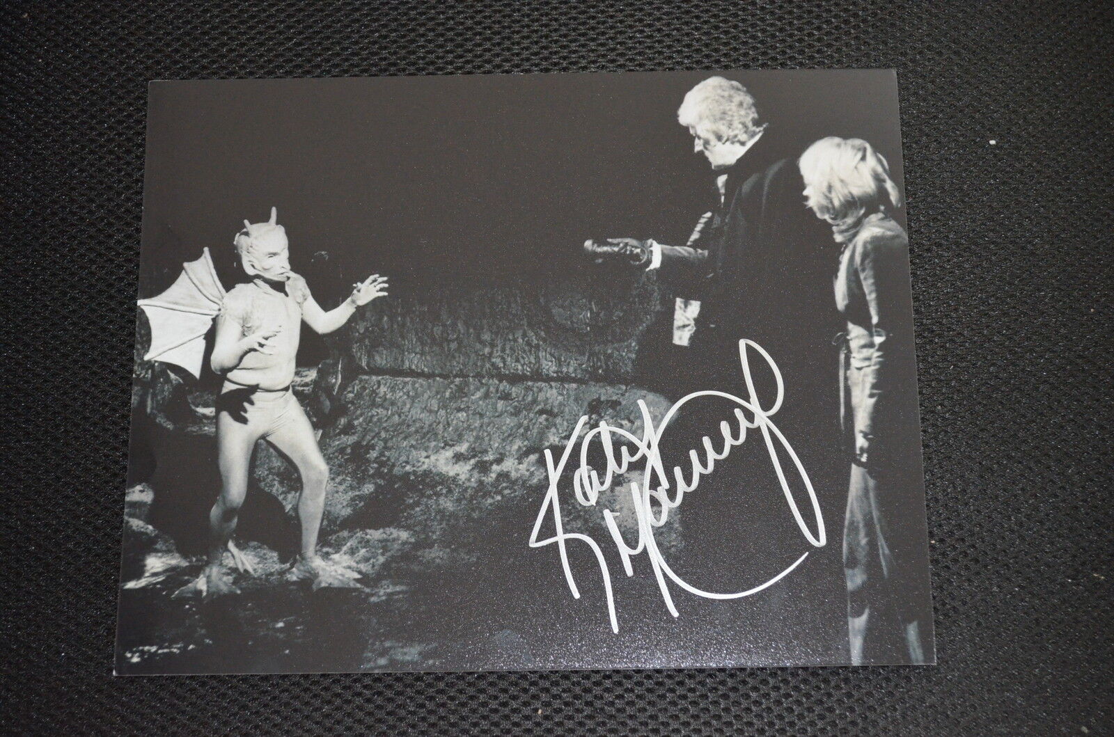 KATY MANNING signed autograph In Person 8x10 (20x25 cm ) DOCTOR WHO