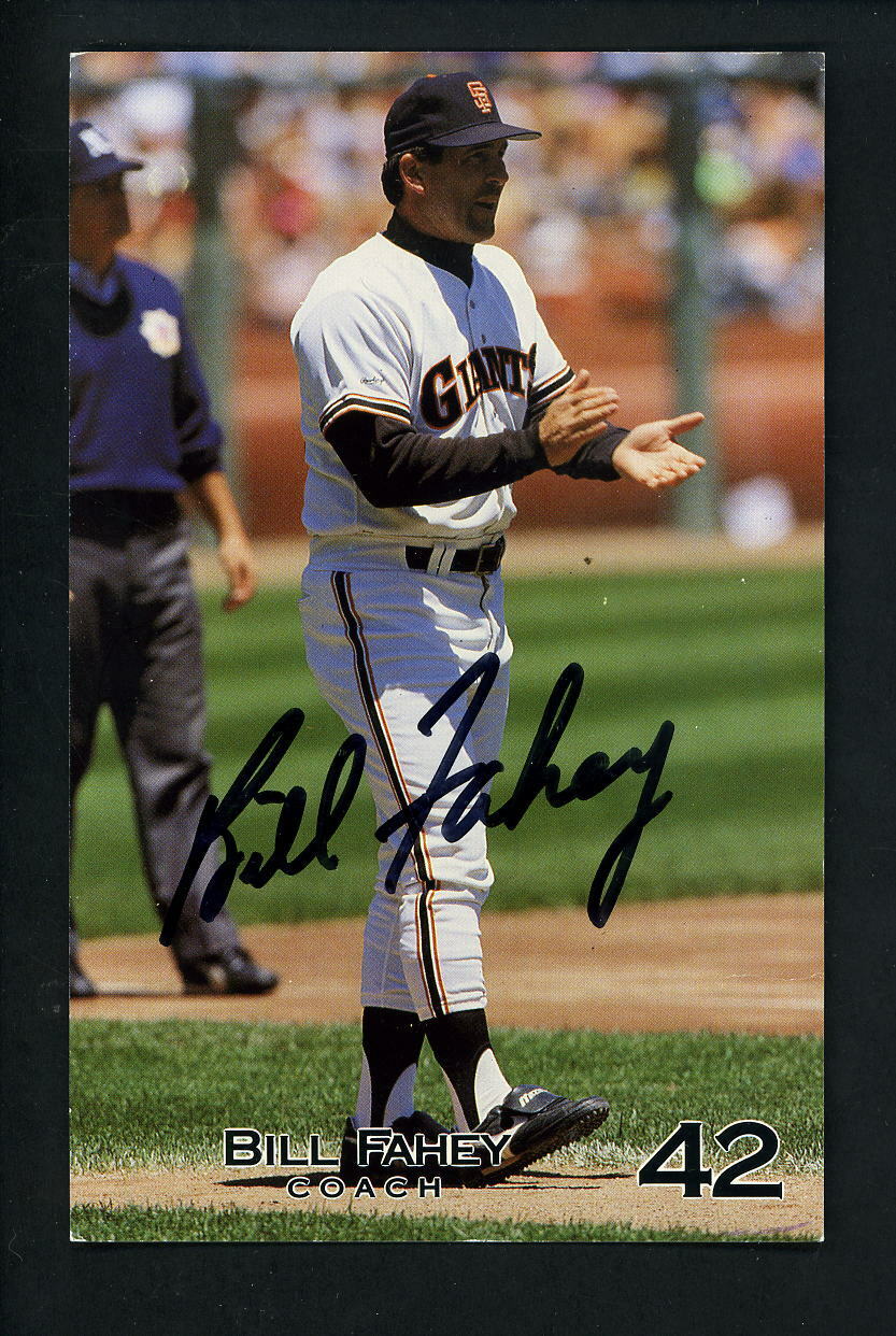 Bill Fahey Signed Autographed official San Francisco Giants post card coaching