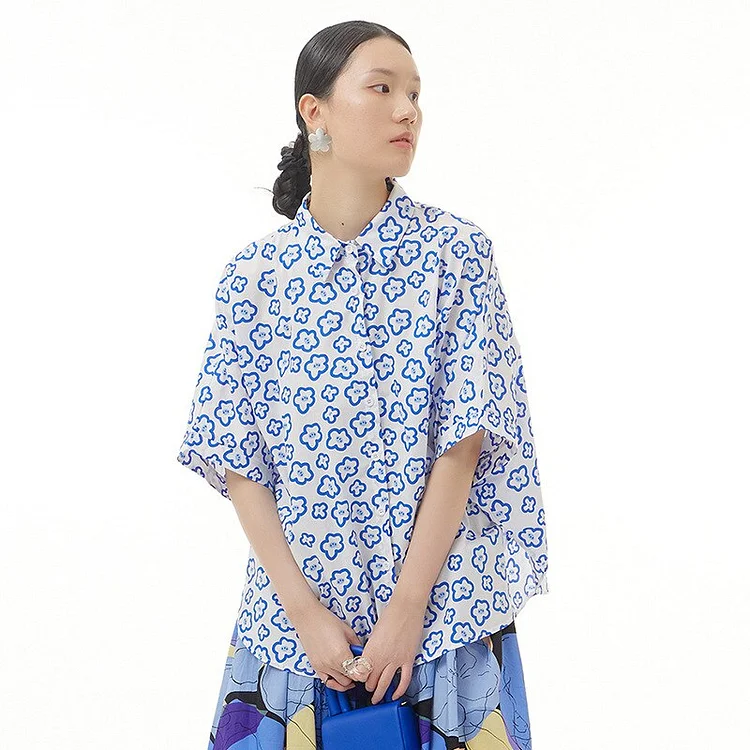 Cute Loose Floral Printed Batwing Sleeve Single-breasted Shirt      