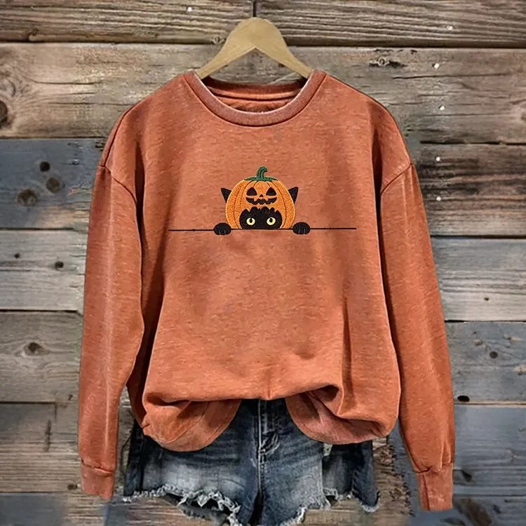 Women's Funny Pumpkin With Black Cat Pattern Casual Halloween Sweatshirt