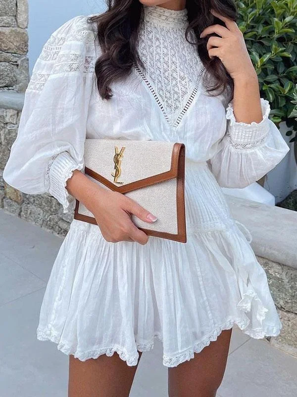 Lace mini dress in white