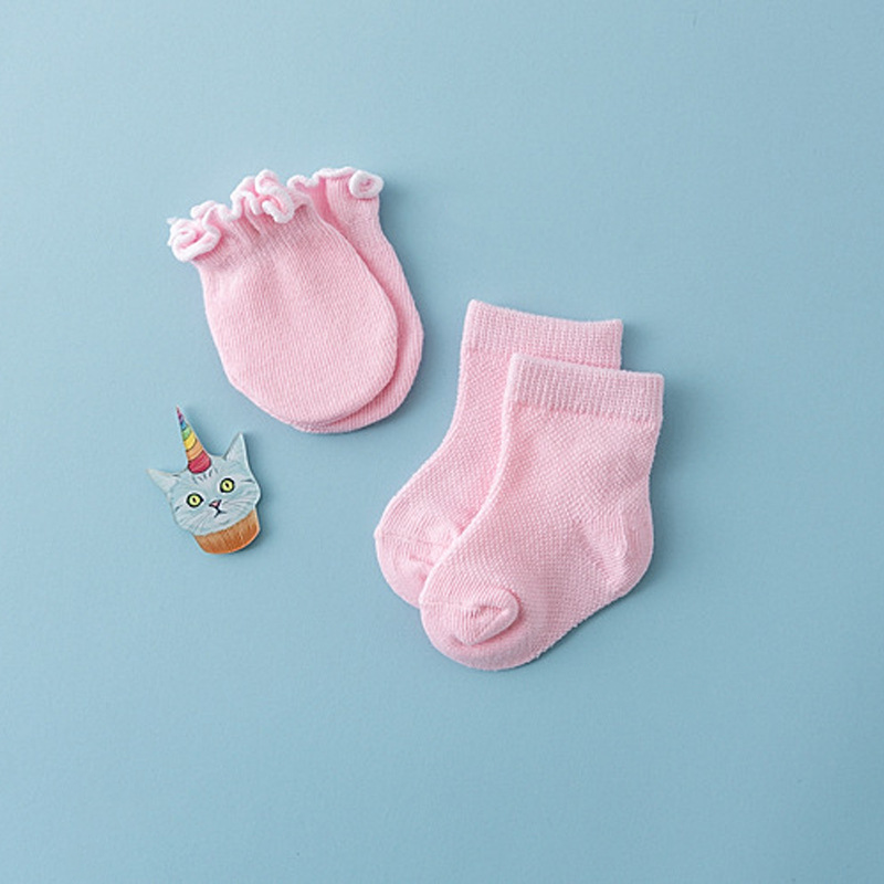 Newborn Pink Gloves Socks Set for 20-22 Inches Doll
