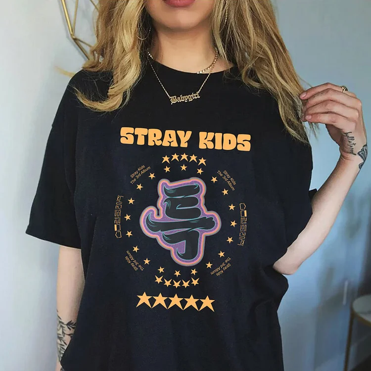 Stray Kids Album ★★★★★ 5-STAR Album Limited Cover T-shirt
