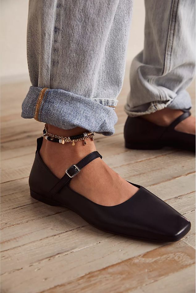 Black Mary Jane Flat Buckle Shoes for Office with Square Toe Vdcoo