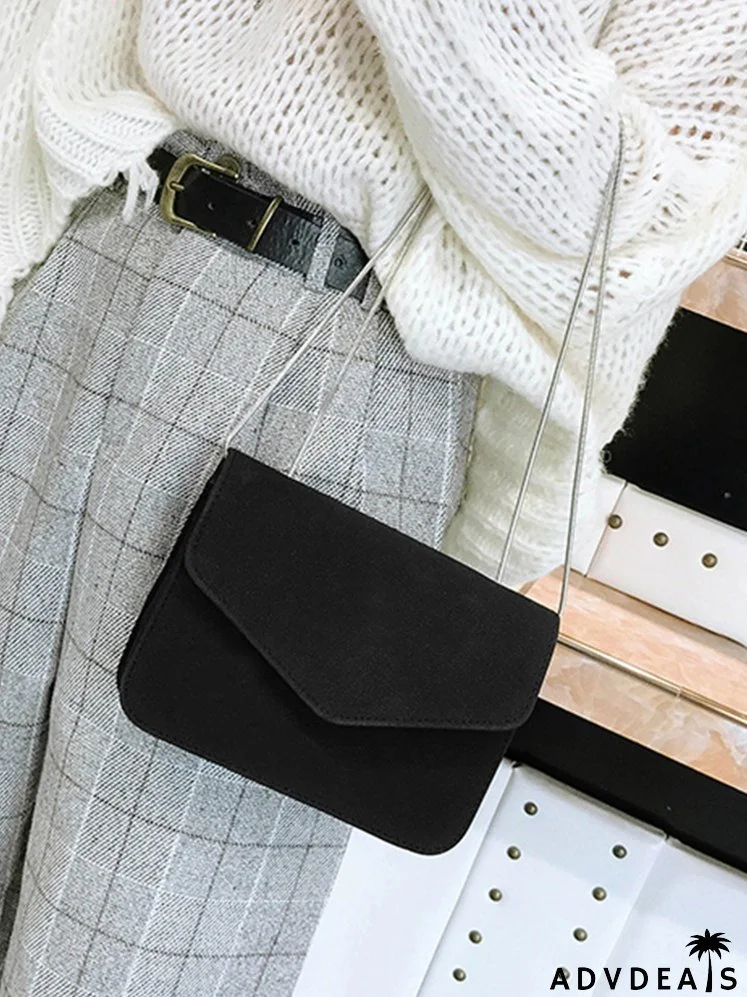 Flap Chain Crossbody Bag