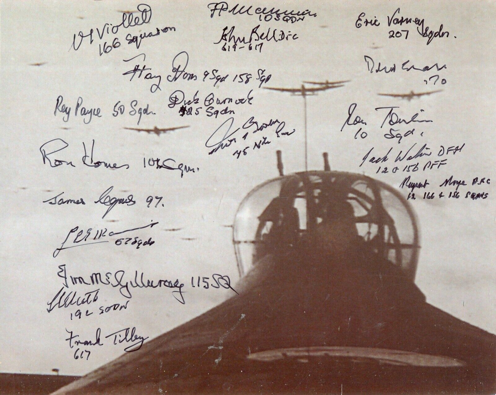 WW2 RAF Lancaster guns Photo Poster painting signed by EIGHTEEN Bomber Command veterans