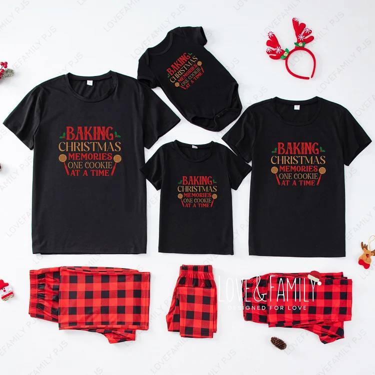 Baking Christmas Memories Family Short Sleeve Pajamas Sets