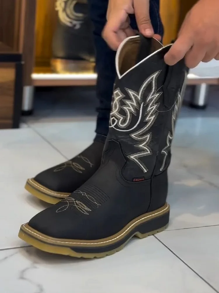 Retro Embroidered Casual Martin Boots