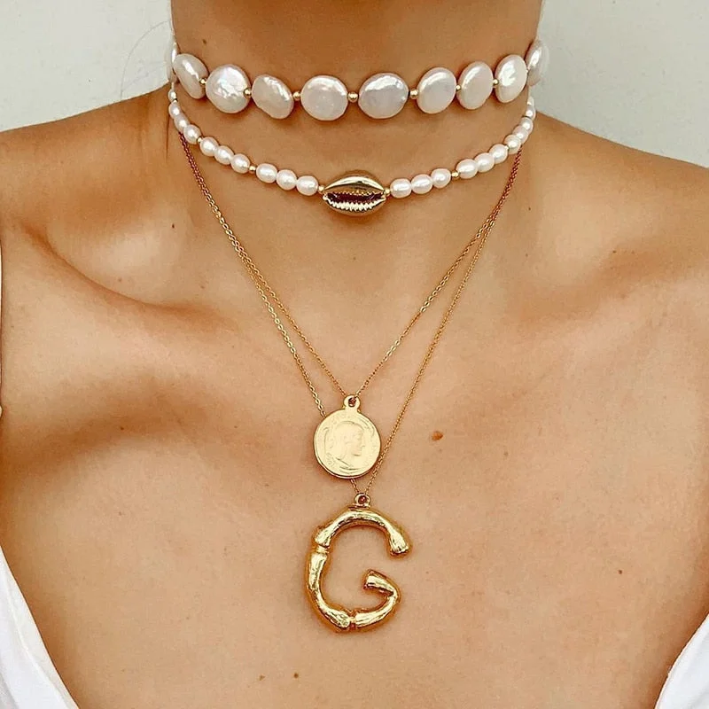 Dvacaman New Punk Gold Color Portrait Pendant Necklace for Women Cuban Multi Layered Chunky Thick Chain Choker Necklaces Jewelry