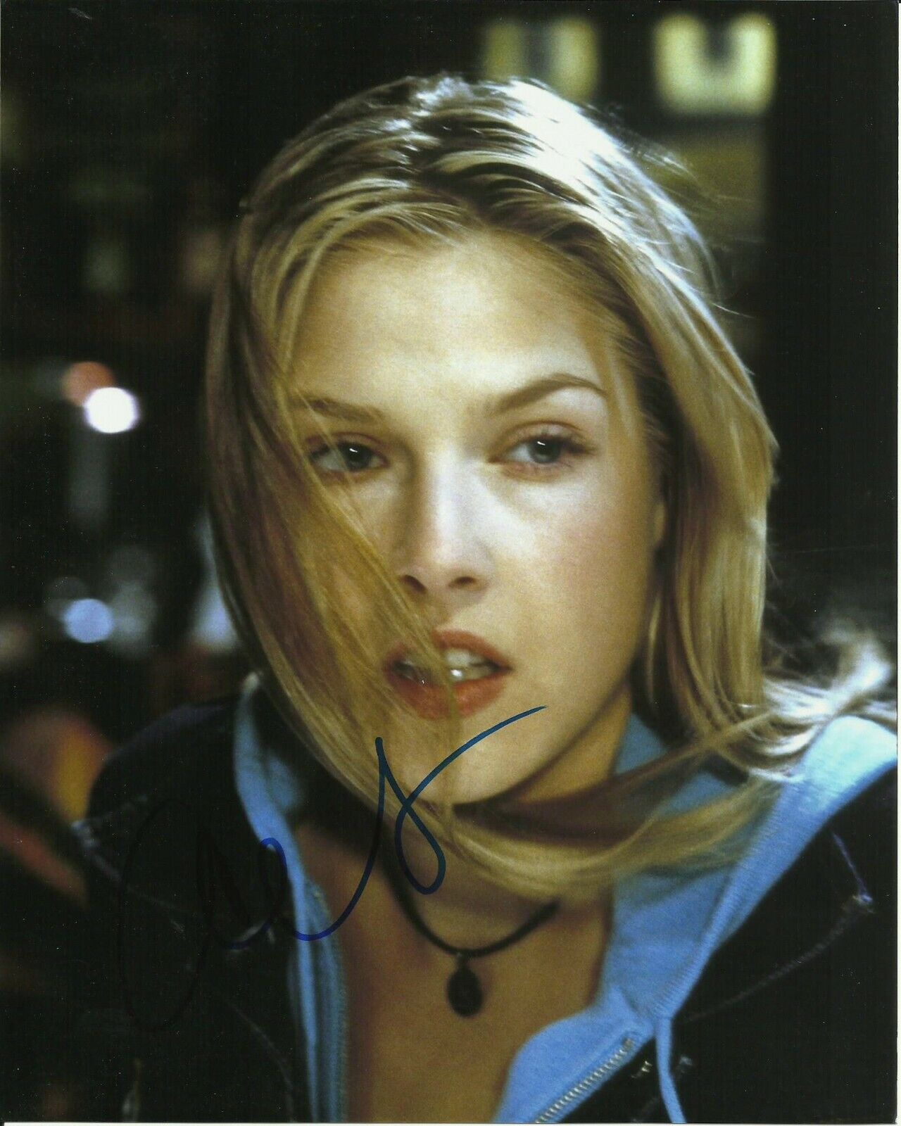 ALI LARTER SIGNED SEXY FINAL DESTINATION Photo Poster painting UACC REG 242 FILM AUTOGRAPHS