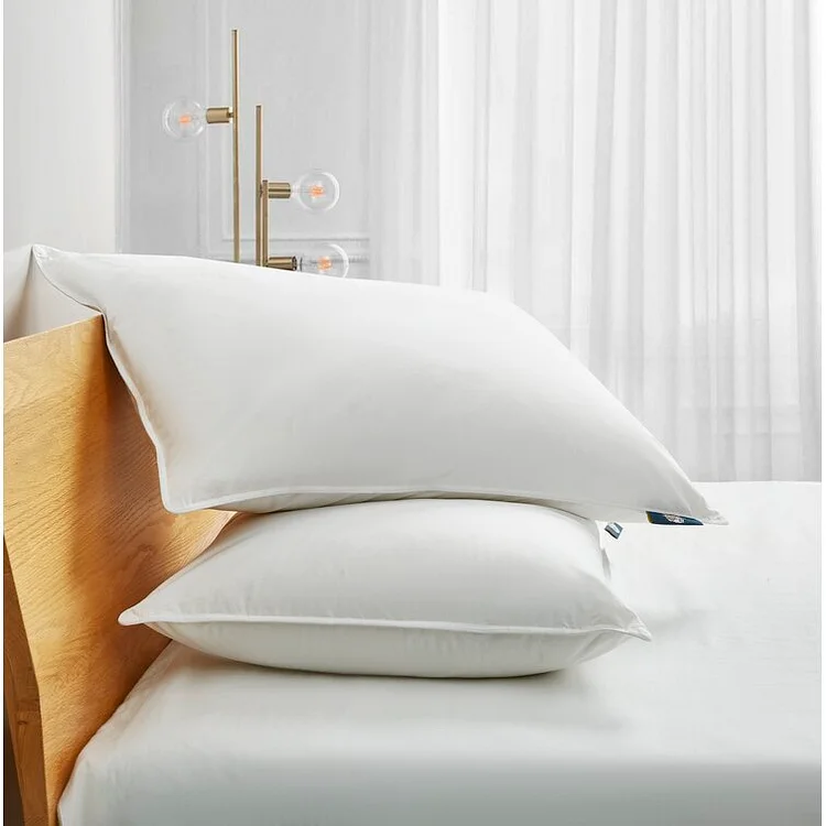 Serta 233 Thread Medium Down Blend Bed Pillow