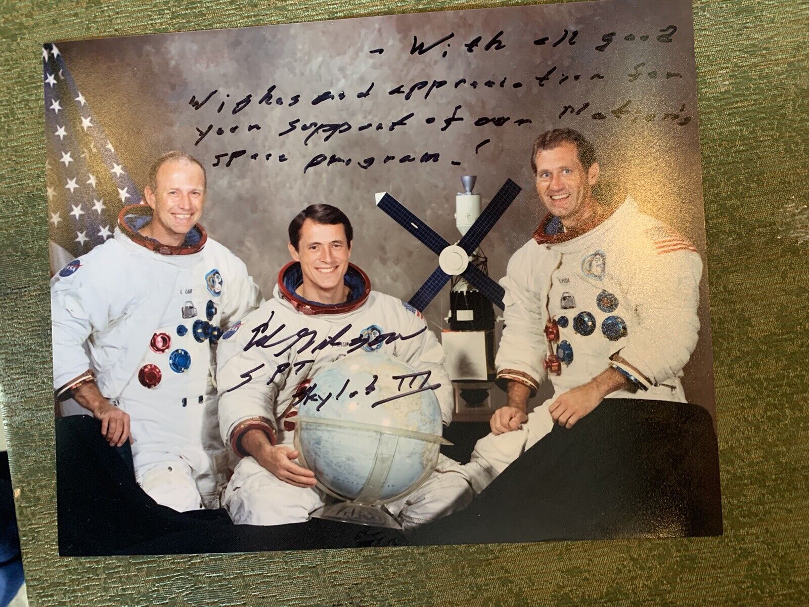 Edward Gibson Signed 8x10 Photo Poster painting Pic Auto Astronaut