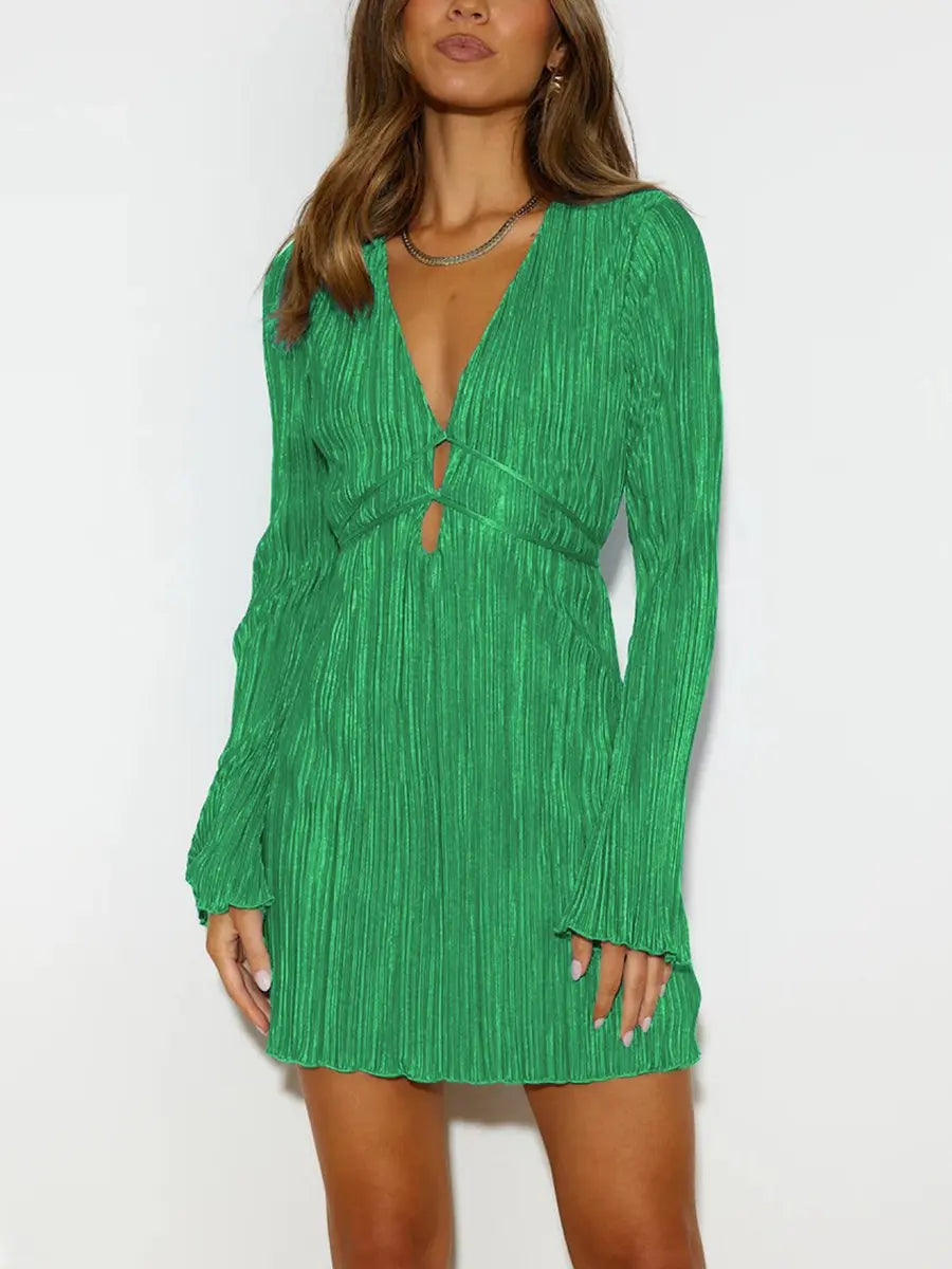 V Neck Hollow Out Pleating Short Dress