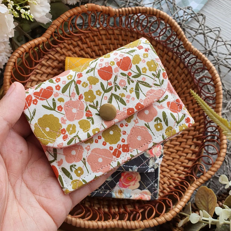 DIY Card Wallet Template + Instructions