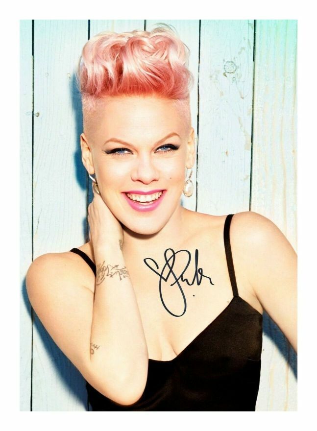 P!NK PINK AUTOGRAPH SIGNED PP Photo Poster painting POSTER