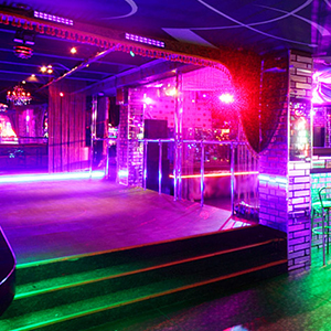 glow in the dark party supplies