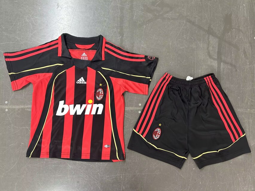 Retro 06/07 AC Milan Home Kids Kit Football Shirt Thai Quality