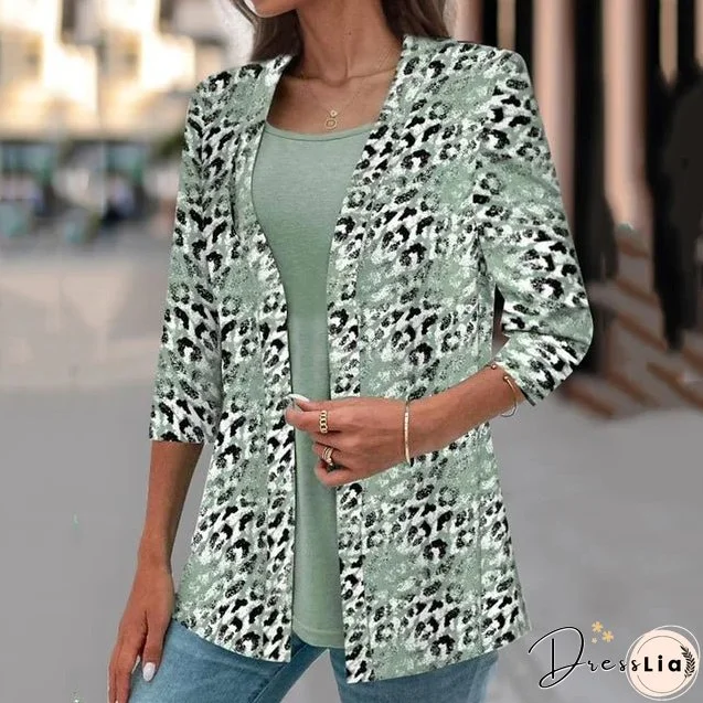 Fashionable and Effortless winter garment
