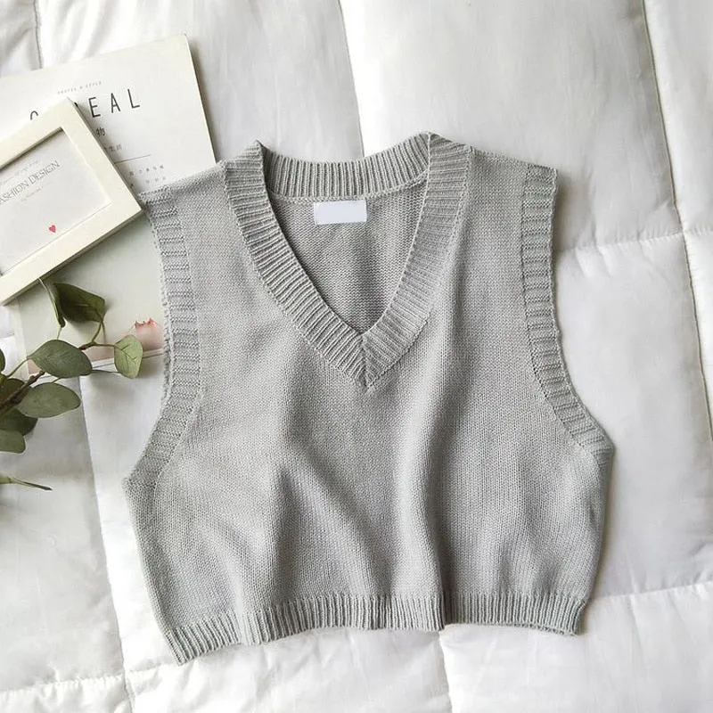 GOPLUS Women V-Neck Knitted Vest 2021 New Spring Autumn Sweater Vests Short Female Casual Sleeveless Twist Knit Pullovers C9510