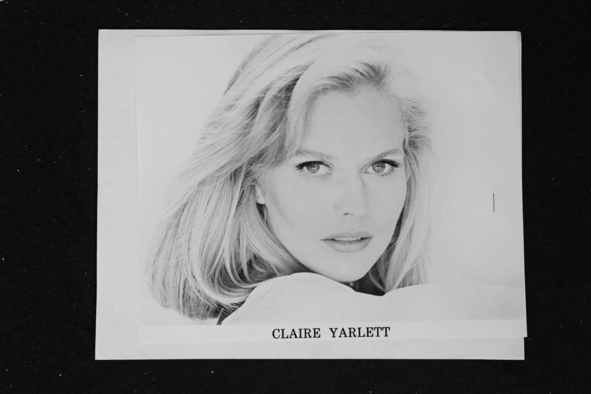 Claire Yarlett - 8x10 Headshot Photo Poster painting w/ Resume - DOOL