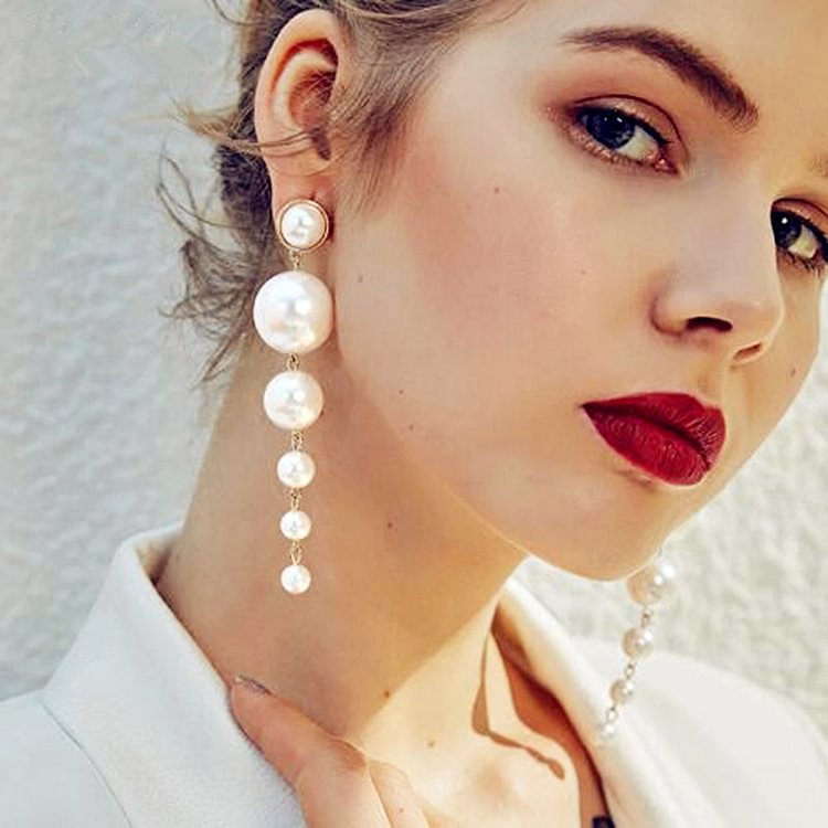 Comstylish Elegant Pearl Minimalist Earrings