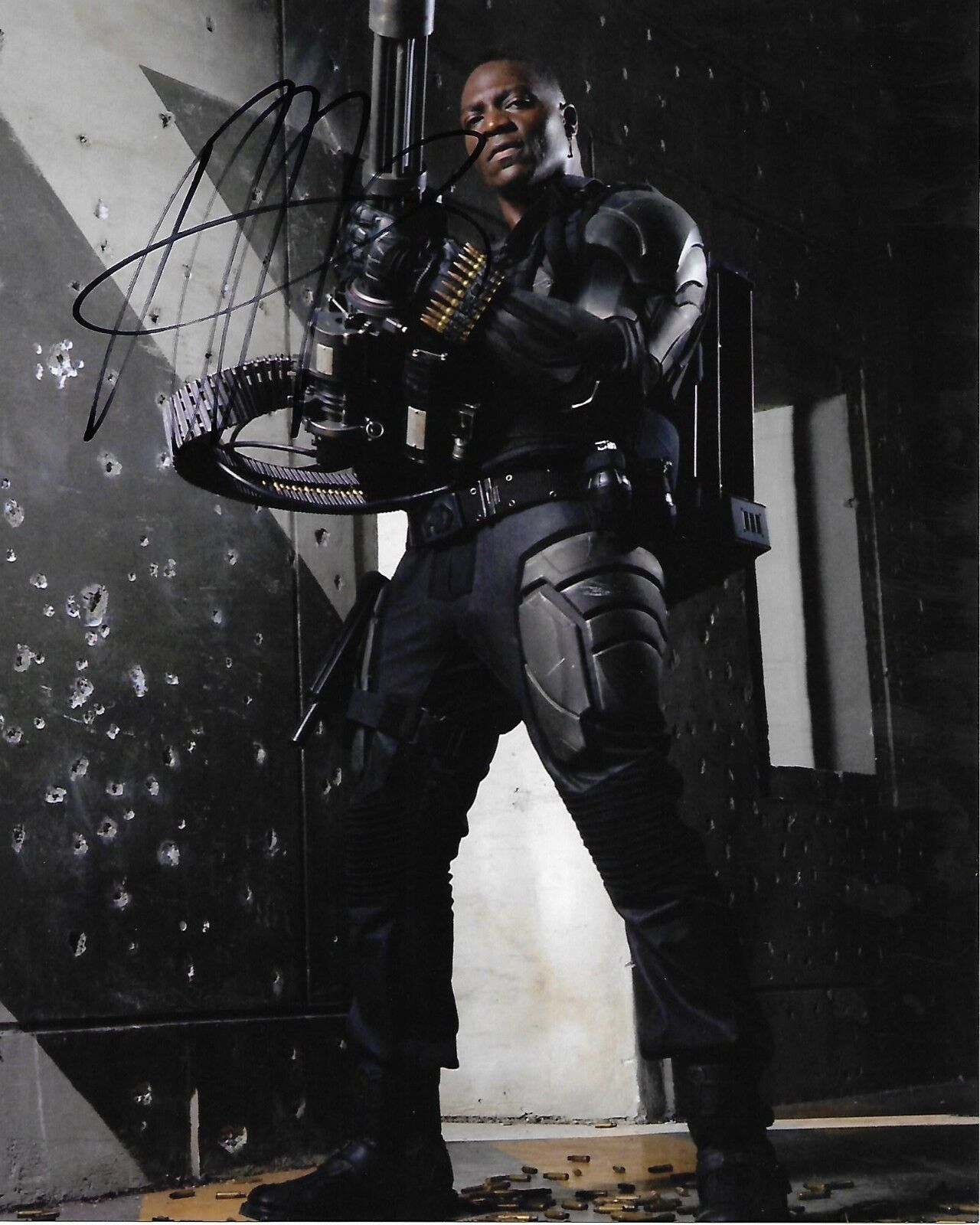 ADEWALE AKINNUOYE-AGBAJE G.I. JOE AUTOGRAPHED Photo Poster painting SIGNED 8X10 #5 HEAVY DUTY