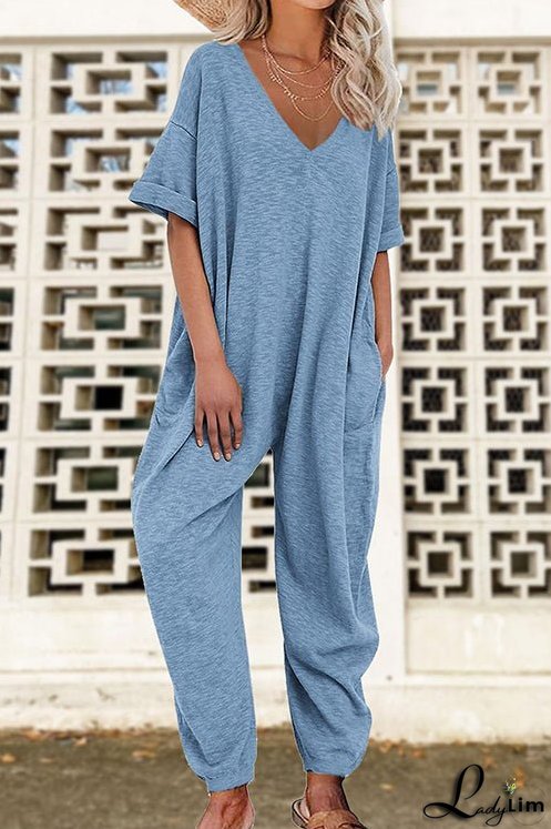 Chic and Relaxed Jumpsuit
